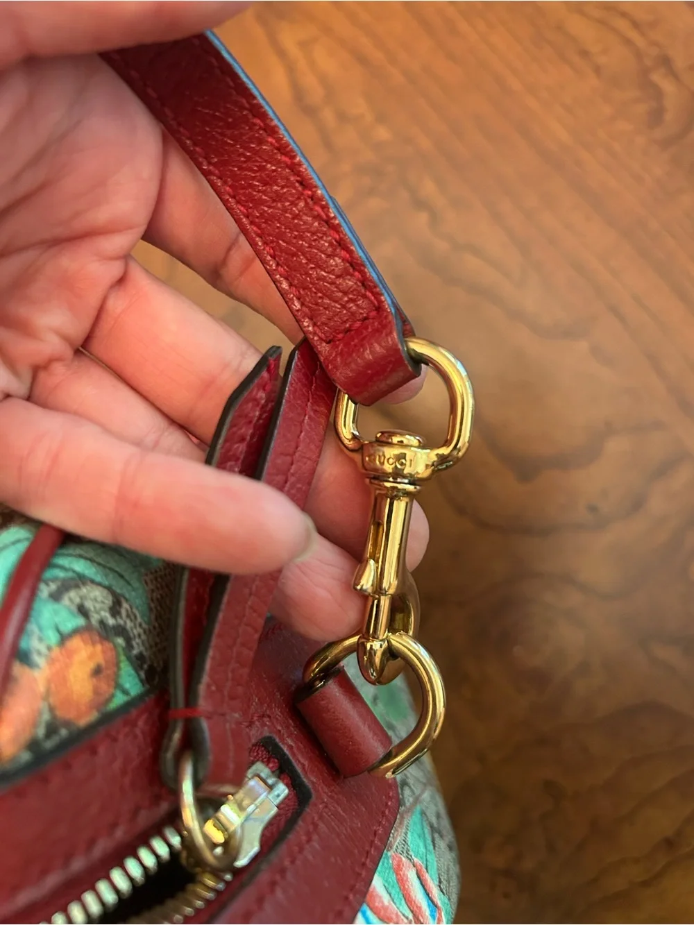 Gucci Floral GG Supreme Boston Bag with Red Trim - Picture 8 of 9